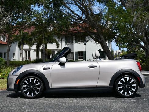 Used 2024 MINI Cooper S FWD image 28