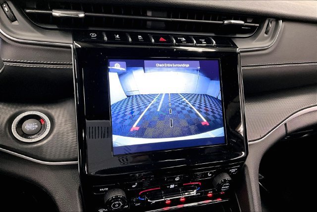 Used 2023 Jeep Grand Cherokee Altitude AWD/4WD image 30