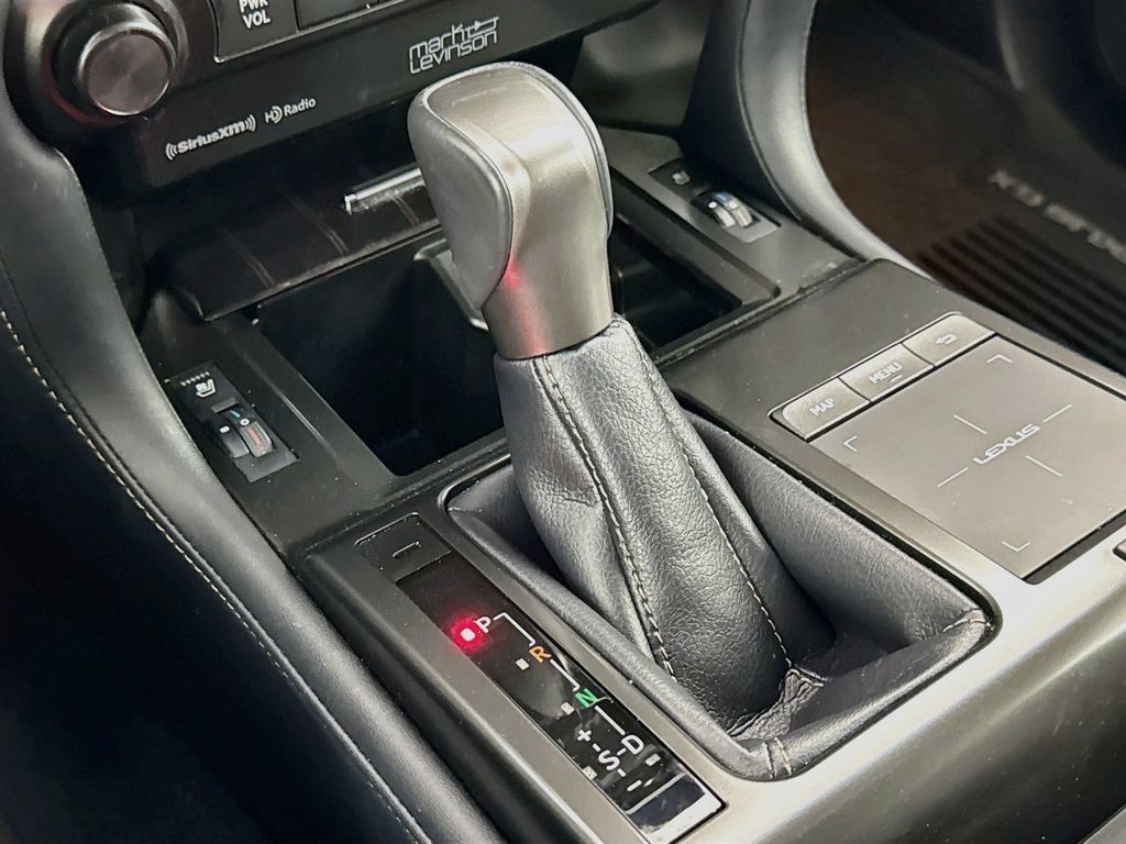 Certified 2022 Lexus GX 460 Premium w/ Accessory Package AWD/4WD image 17