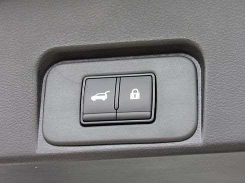 New 2026 Nissan Rogue SV FWD image 6