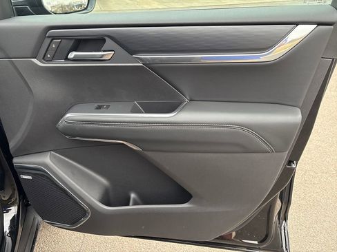 New 2026 GMC Acadia Elevation image 44