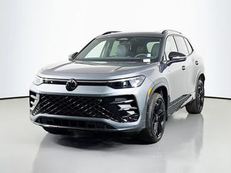 New 2026 Volkswagen Tiguan SE R-Line video 3