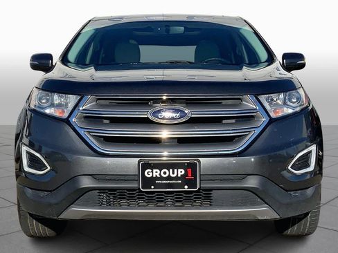 Used 2018 Ford Edge Titanium w/ Equipment Group 301A image 3