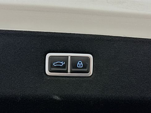 Used 2024 Hyundai Ioniq 6 SE image 31