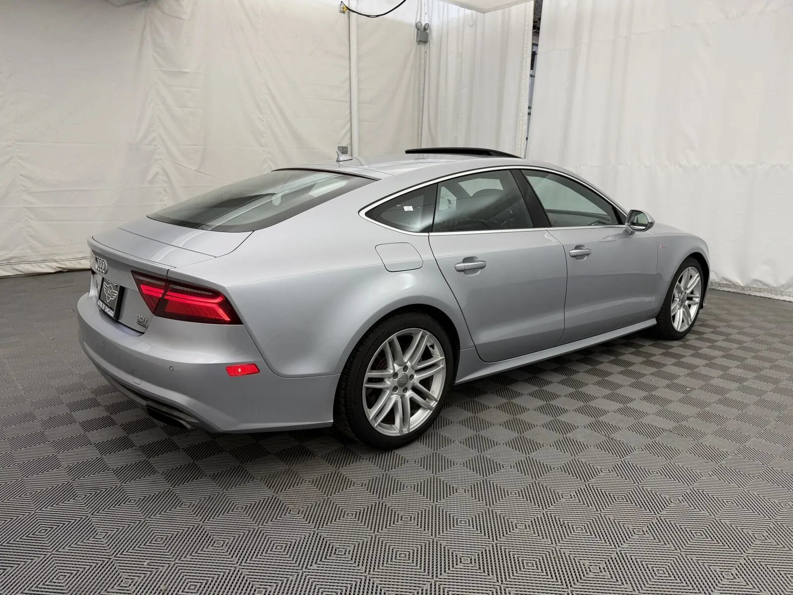 Used 2016 Audi A7 3.0T Premium Plus w/ S Line Sport Package AWD/4WD image 5