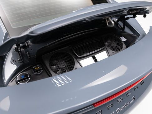 Used 2017 Porsche 911 Turbo S AWD/4WD image 40