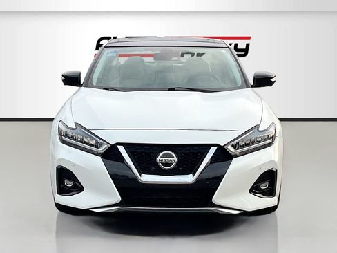 Used 2022 Nissan Maxima Platinum w/ Sport Mat Group FWD image 2