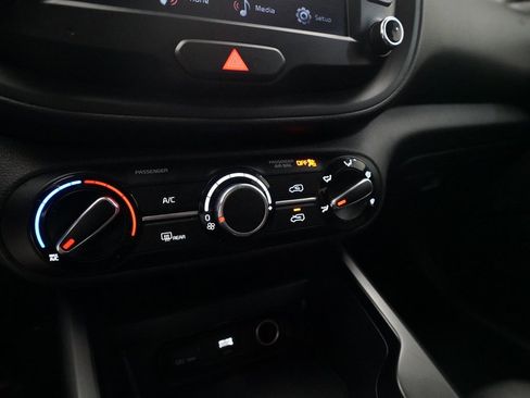 Certified 2023 Kia Soul LX w/ LX Technology Package image 20