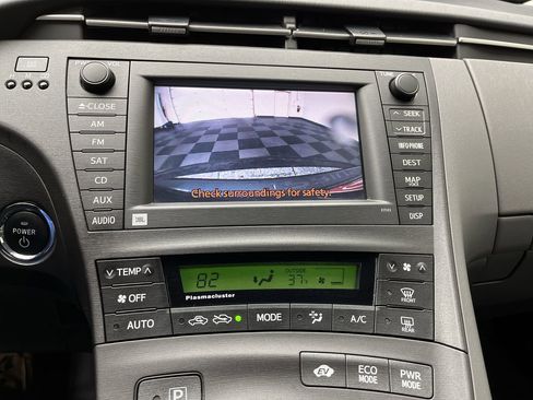 Used 2011 Toyota Prius Four w/ Navigation Pkg FWD image 6
