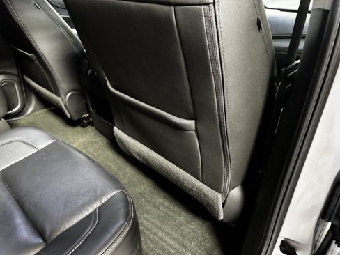 Used 2018 Chevrolet Tahoe LT AWD/4WD image 35