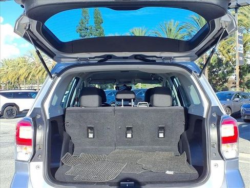 Used 2018 Subaru Forester 2.5i w/ Alloy Wheel Package image 35