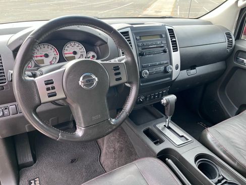 Used 2012 Nissan Frontier PRO-4X w/ Pro-4x Luxury Pkg image 10