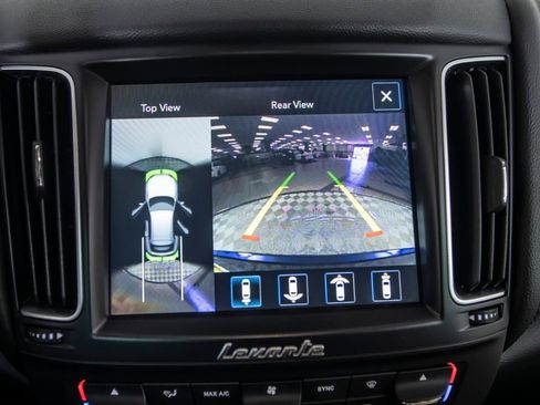 Used 2017 Maserati Levante S image 29