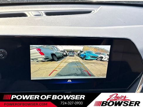 New 2026 Chevrolet Trax ACTIV w/ Sunroof Package FWD image 10