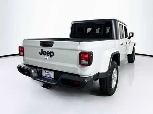 Used 2023 Jeep Gladiator Sport AWD/4WD image 5