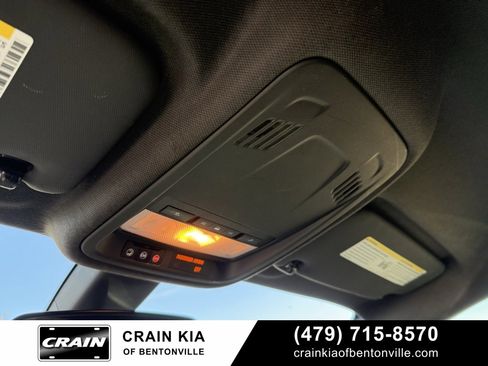 Used 2017 Chevrolet Cruze LT w/ Convenience Package image 20