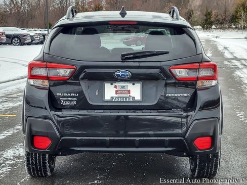 Used 2023 Subaru Crosstrek 2.0i Premium image 5