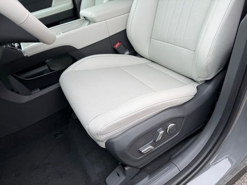 New 2026 Hyundai Santa Fe SEL image 18