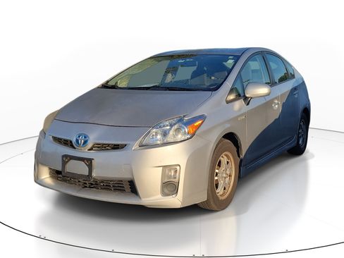 Used 2010 Toyota Prius Five image 3