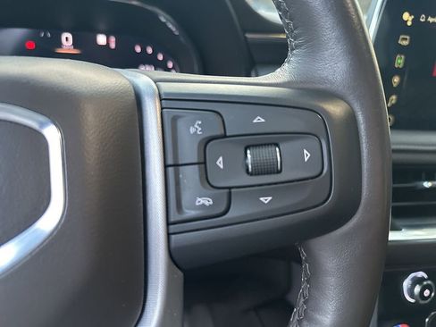 Used 2022 GMC Yukon SLT image 12