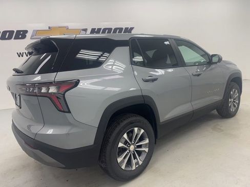 New 2026 Chevrolet Equinox LT AWD/4WD image 5