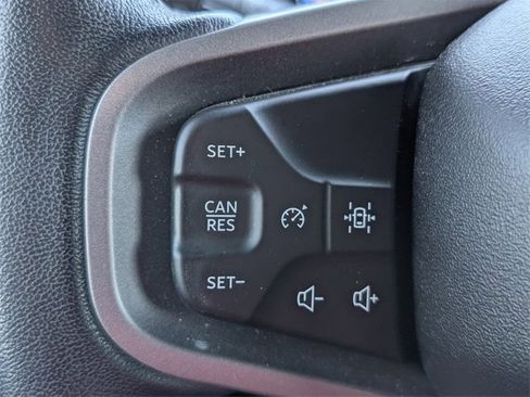 Used 2023 Ford Bronco Wildtrak image 22