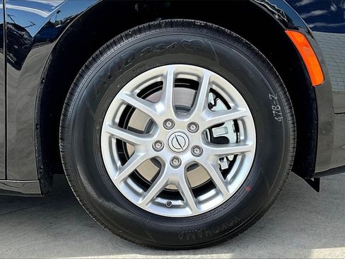 New 2026 Chrysler Pacifica Select image 19