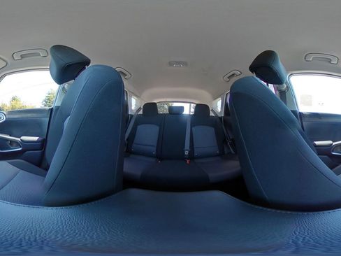Used 2025 Kia Soul LX w/ LX Technology Package FWD image 40