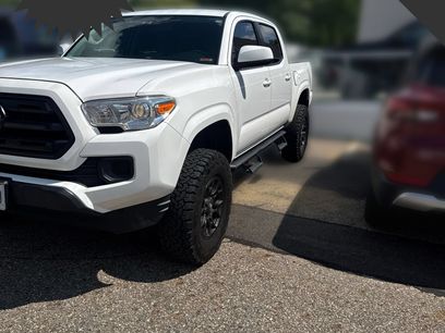 Used 2016 Toyota Tacoma SR w/ Towing Package
