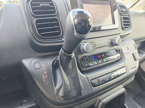 Used 2026 RAM ProMaster 2500 w/ Convenience Group FWD image 26