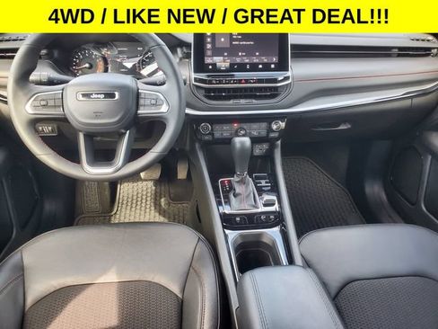 Used 2026 Jeep Compass Trailhawk AWD/4WD image 25