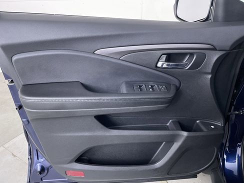 Used 2020 Honda Passport Sport image 10