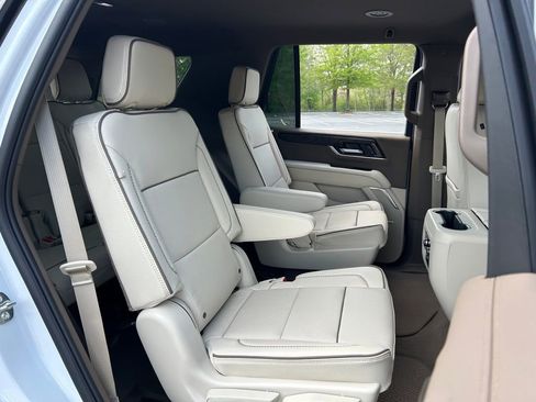 New 2026 GMC Yukon Denali RWD image 46