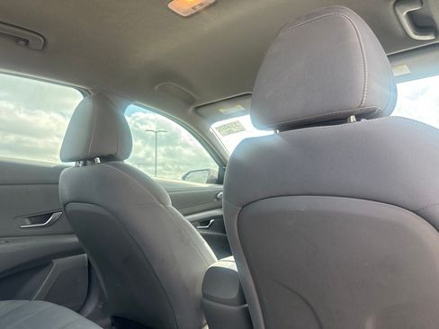 Used 2021 Hyundai Elantra SEL w/ Convenience Package FWD image 29