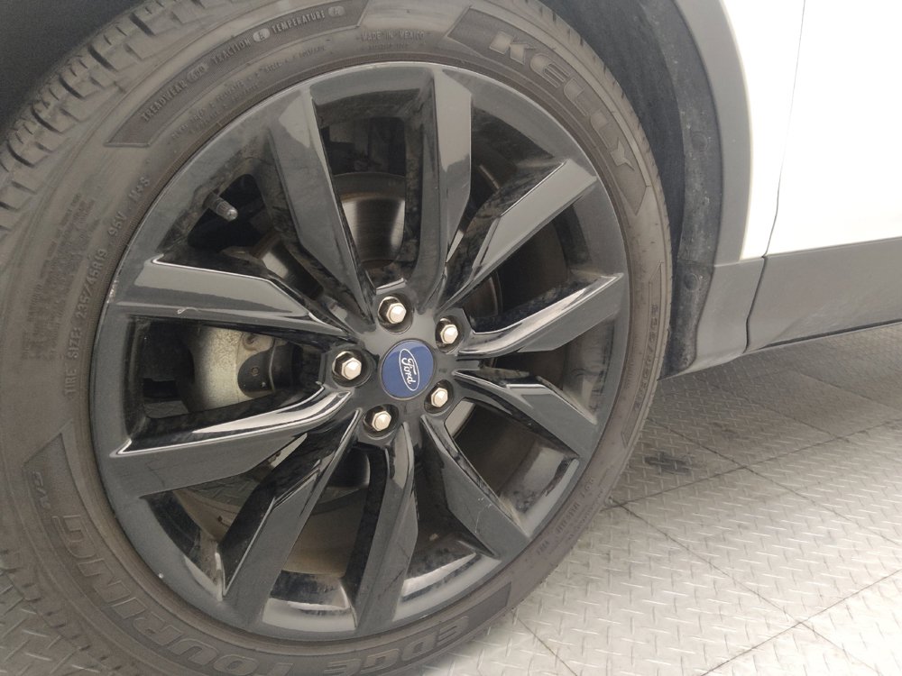 Used 2019 Ford Escape SE FWD image 31