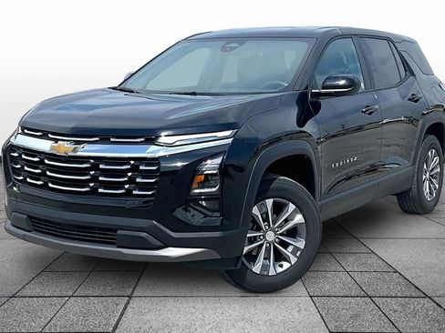 Used 2026 Chevrolet Equinox LT FWD image 1