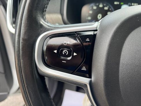 Used 2018 Volvo V90 T5 Cross Country w/ Convenience Package image 16
