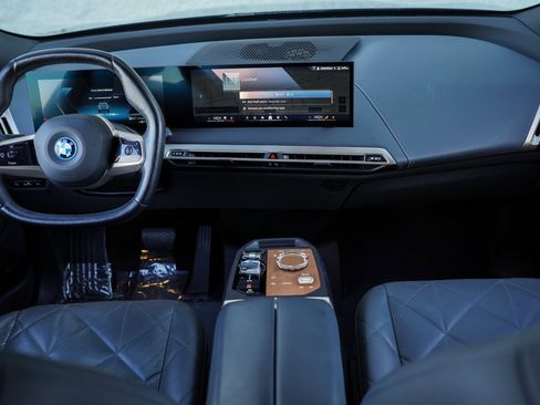 Used 2024 BMW iX xDrive50 w/ Premium Package image 20