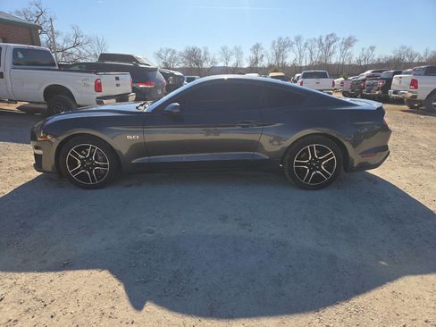 Used 2019 Ford Mustang GT image 5