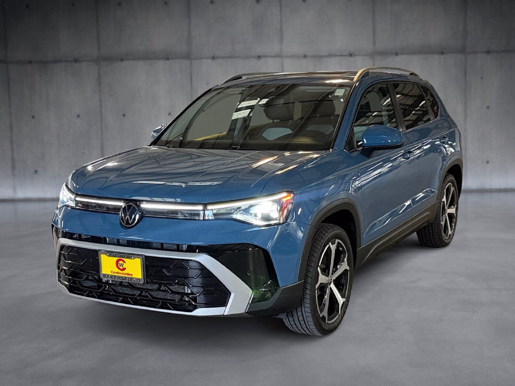 Certified 2025 Volkswagen Taos SEL AWD/4WD image 1