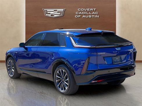 New 2026 Cadillac Lyriq Premium Sport image 5