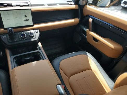 Certified 2024 Land Rover Defender 130 X AWD/4WD image 18