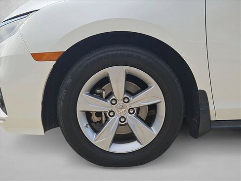 Used 2018 Honda Odyssey EX-L image 21