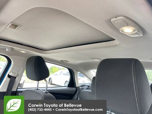 Used 2012 Ford Focus SE FWD image 23