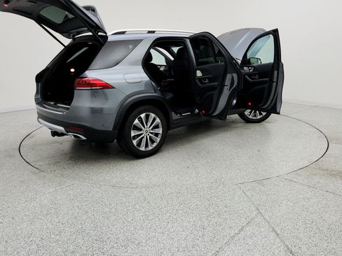 Certified 2022 Mercedes-Benz GLE 350 w/ Premium Package image 11