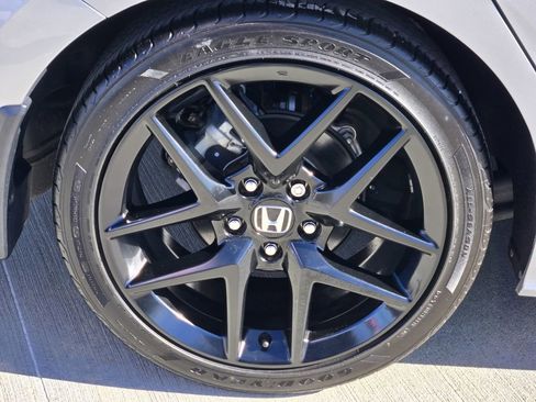 Certified 2024 Honda Civic Sport image 10