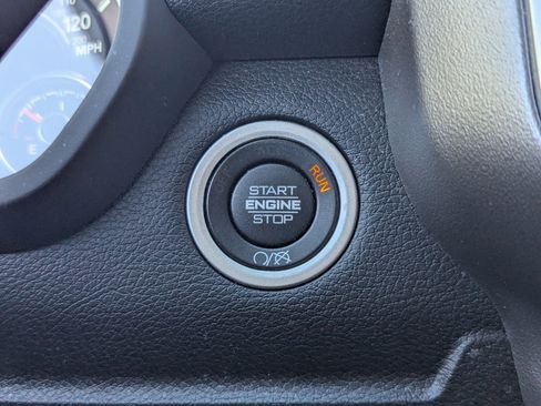 Used 2024 RAM 3500 Big Horn image 32