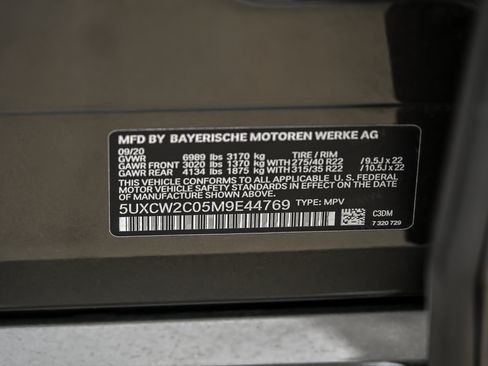 Used 2021 BMW X7 xDrive40i w/ Premium Package AWD/4WD image 4