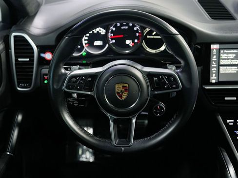 Used 2021 Porsche Cayenne GTS AWD/4WD image 27