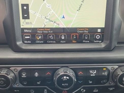 Used 2021 Jeep Gladiator Sport AWD/4WD image 12